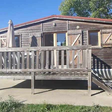 Camping De L'hippodrome Campeggio *